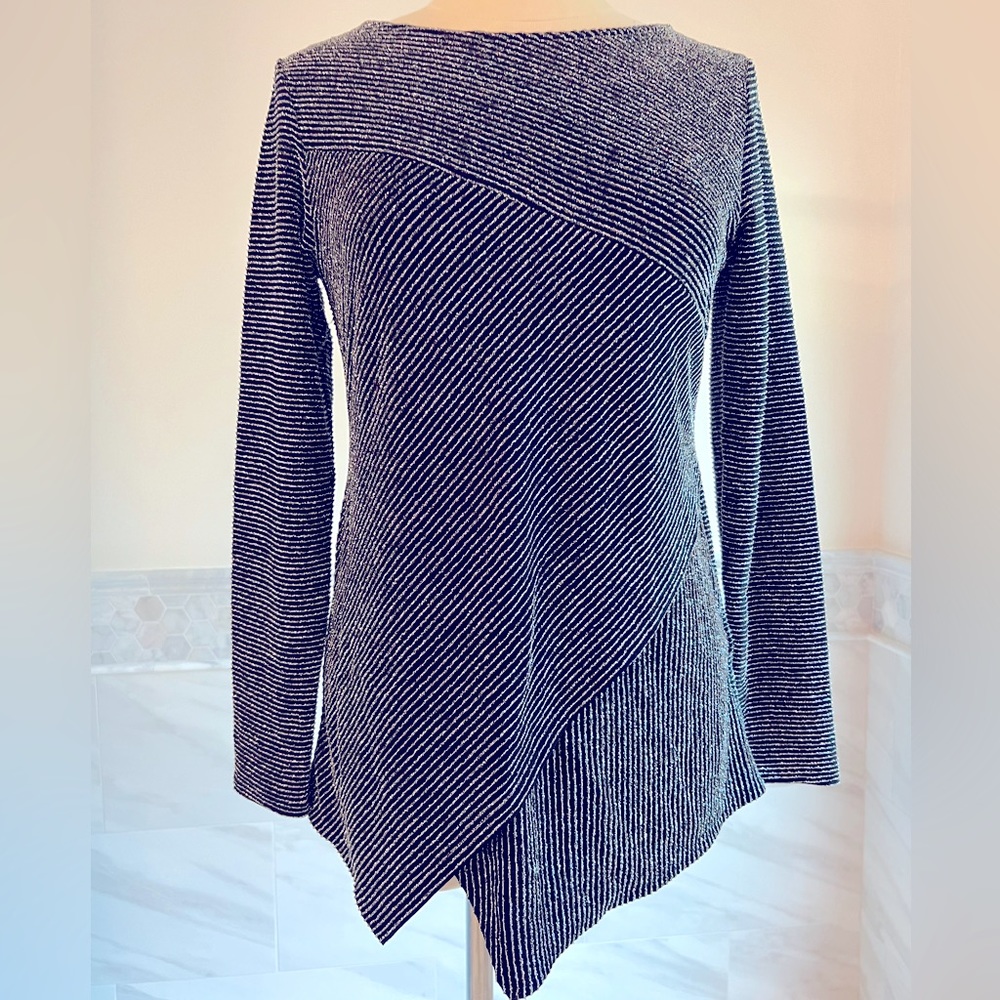 Karen Kane Stretch Silver Lurex Black Top